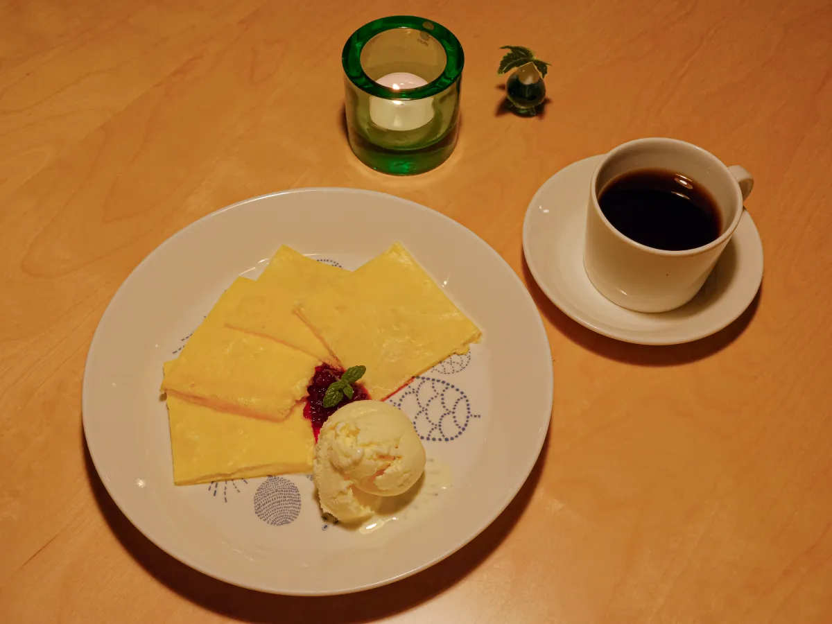 ブルーベリーを添えたオーブンパンケーキ